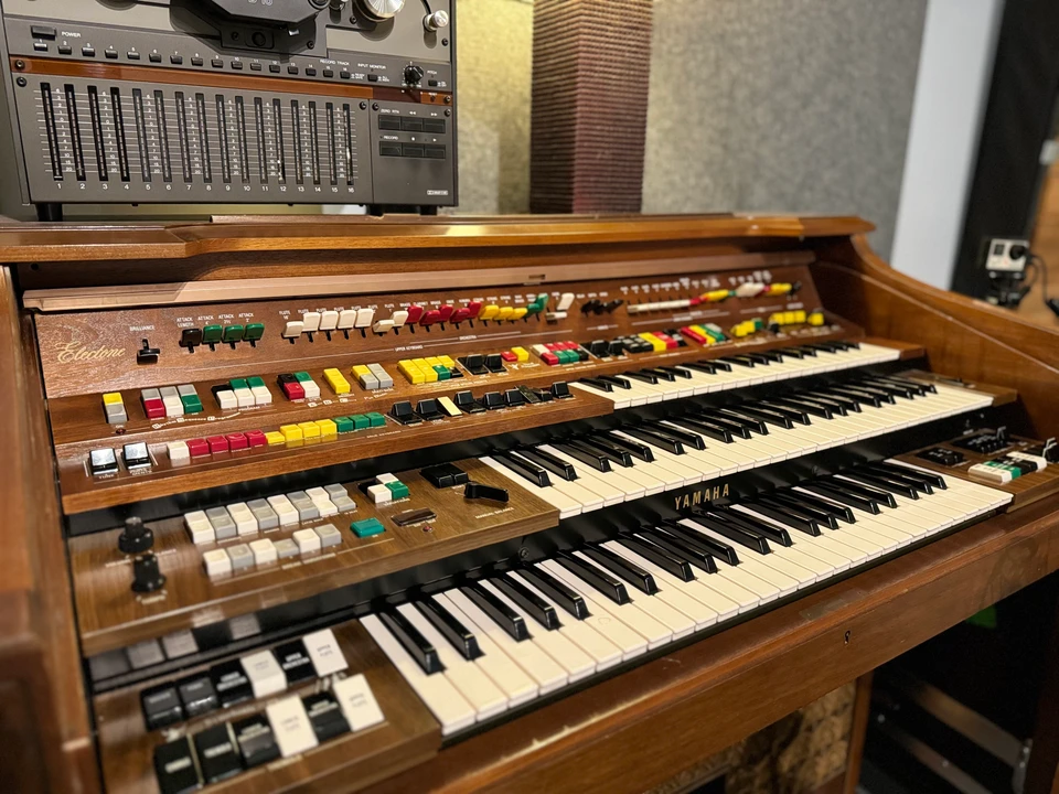 Yamaha Electone D85